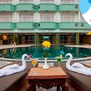 Sky Star **** Rangoon